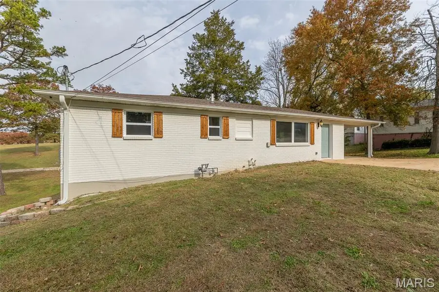 1021 Ivadene Drive, Poplar Bluff, MO 63901 - Image #2