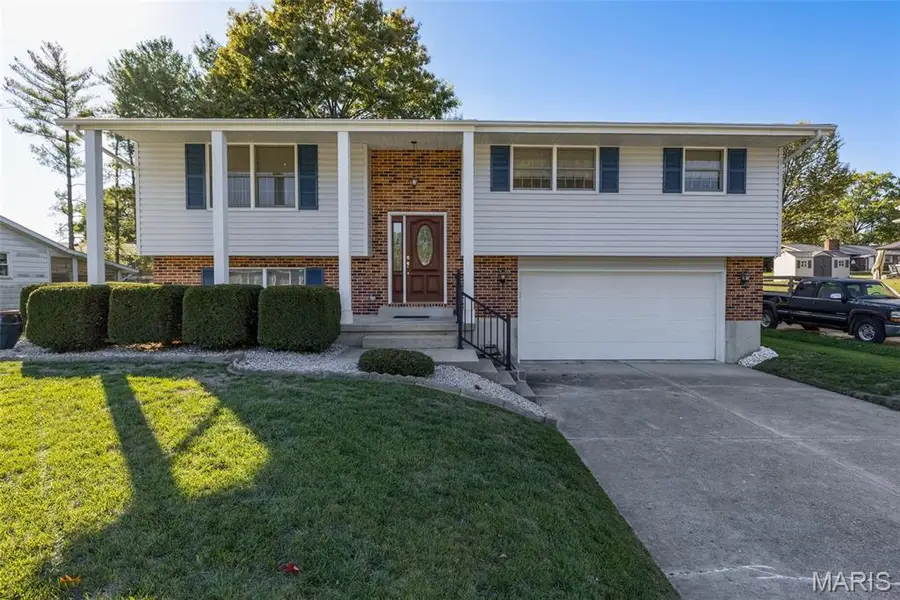 449 Oak Street, Ste Genevieve, MO 63670 - Image #3