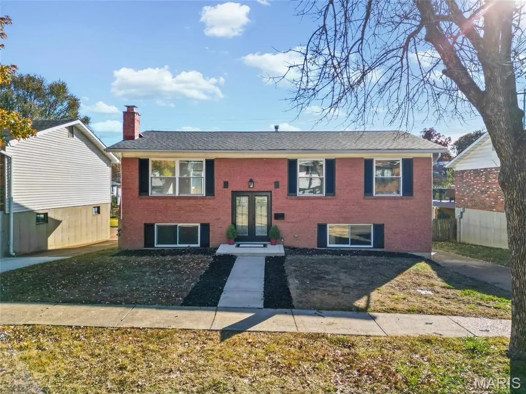 8980 Dana Court, Saint Louis, MO 63123 - #1