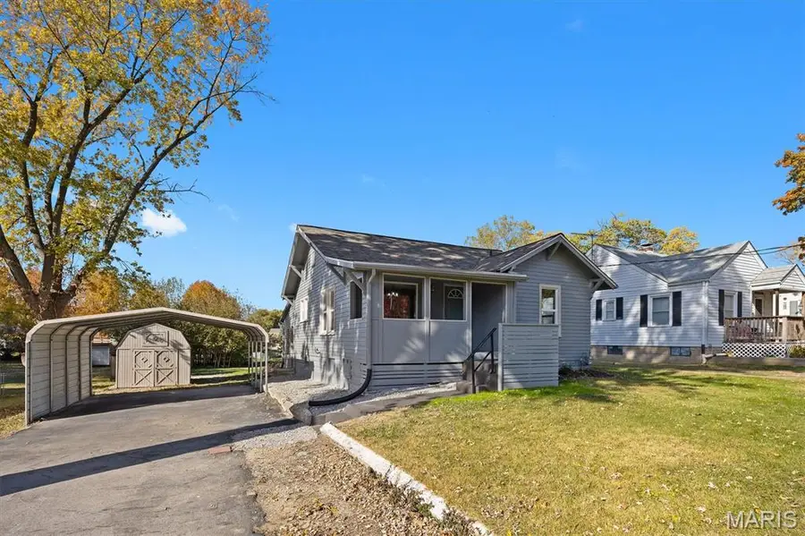 229 Bender Avenue, East Alton, IL 62024 - Image #2