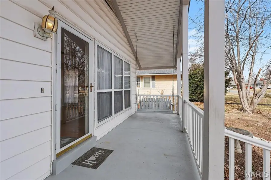 1323 Samoa Drive, Saint Louis, MO 63126 - Image #3