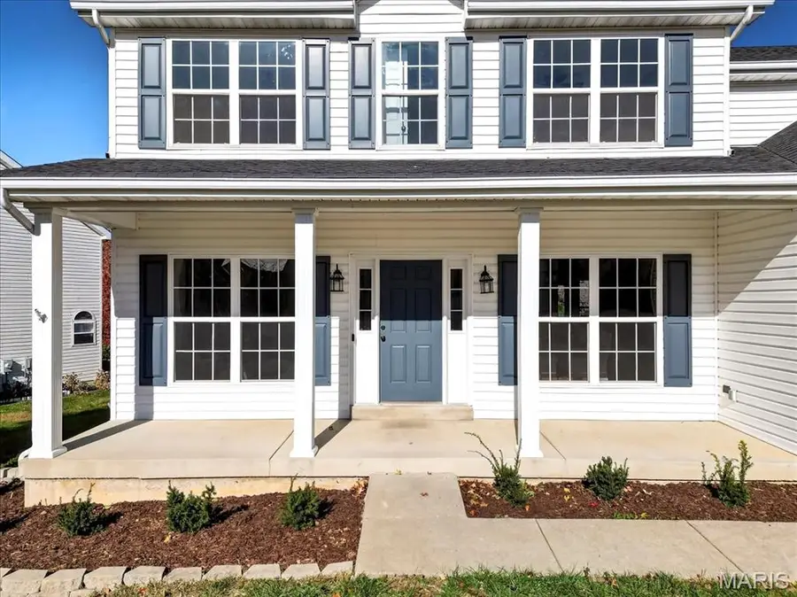 807 Victorygate Court, Lake Saint Louis, MO 63367 - Image #3