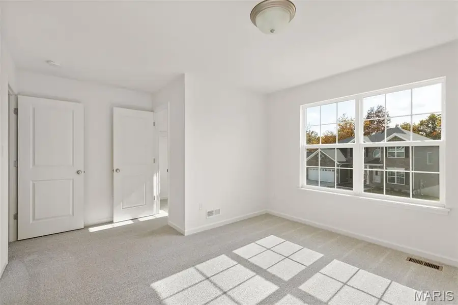 608 Fence Row Drive, Wentzville, MO 63385 - Image #2