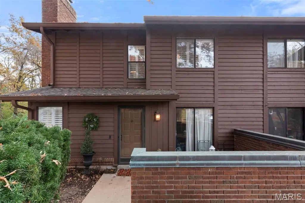 1940 Meadowtree Lane #2, Kirkwood, MO 63122 - Image #1