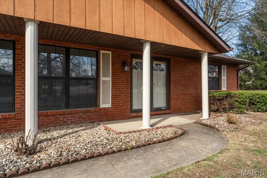 624 Wildwood Lane, O Fallon, IL 62269 - #3