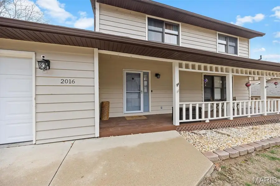 2016 Greenbrier Drive, Collinsville, IL 62234 - Image #2