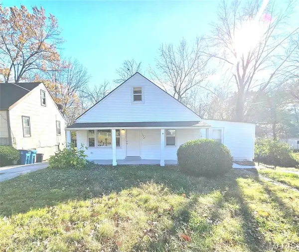 1372 Heydt Avenue, St Louis, MO 63135