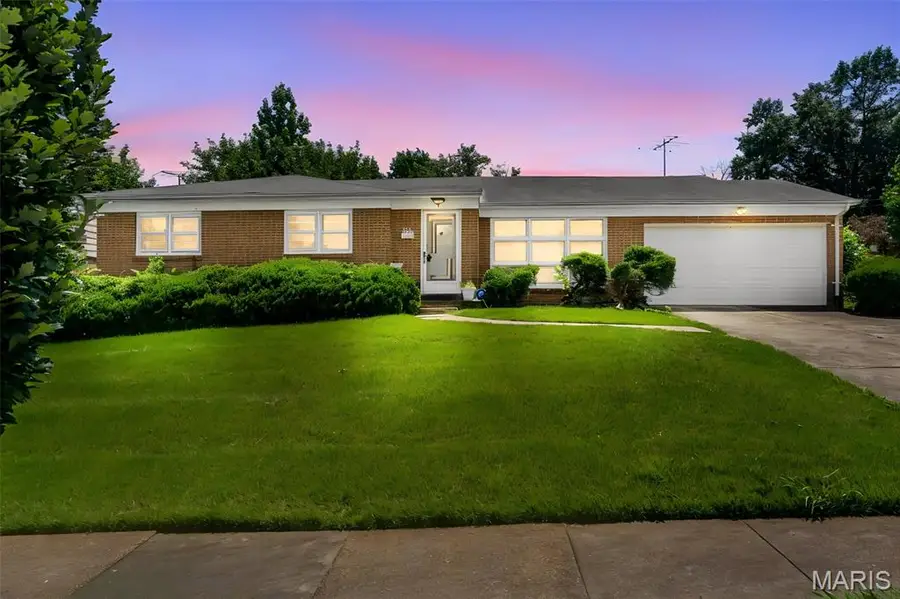 7958 Glenside Place, University City, MO 63130 - #2