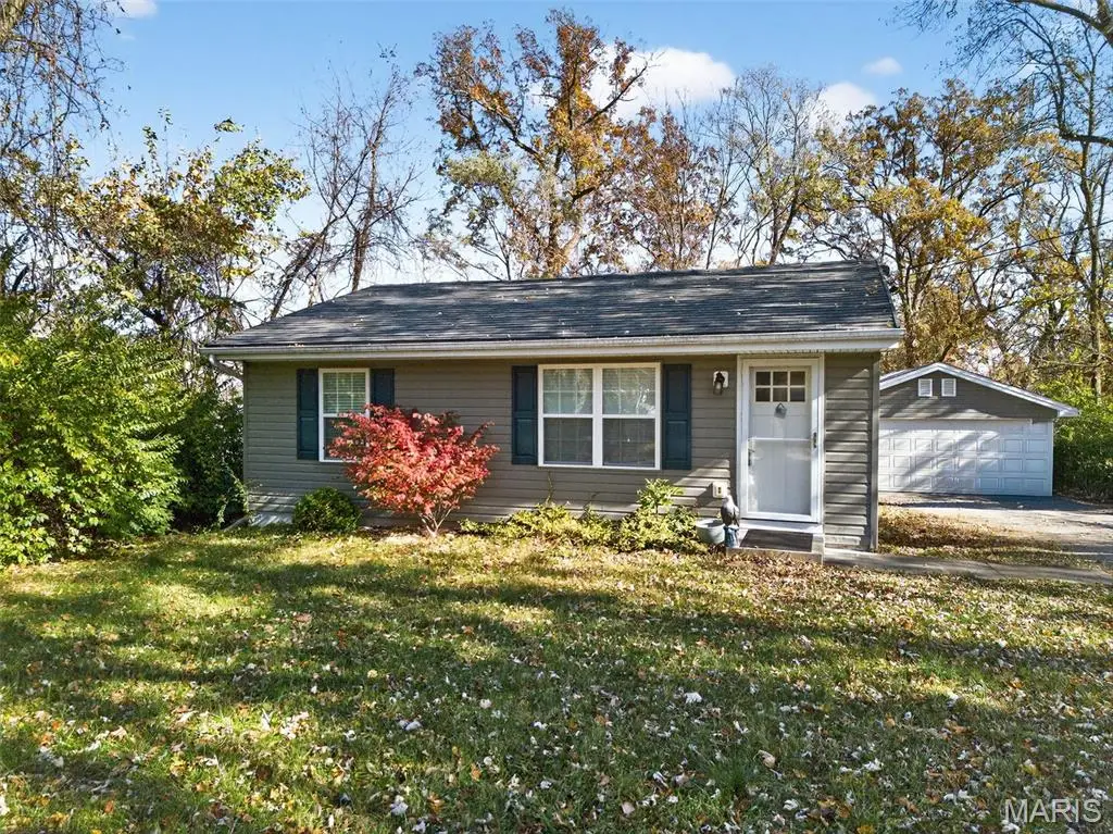 146 Diekamp Lane, Saint Charles, MO 63303 - Image #1
