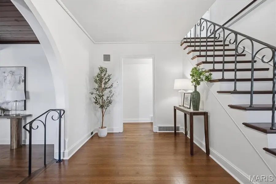 7744 Davis Drive, Clayton, MO 63105 - Image #3