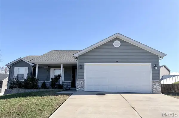 708 Vicksburg Lane, Wright City, MO 63390