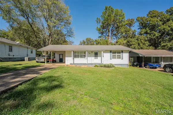 1313 Peggy Lane, Poplar Bluff, MO 63901