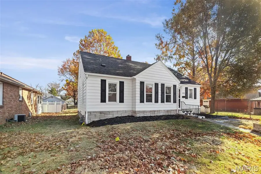 223 Michigan Avenue, Alton, IL 62002 - Image #2