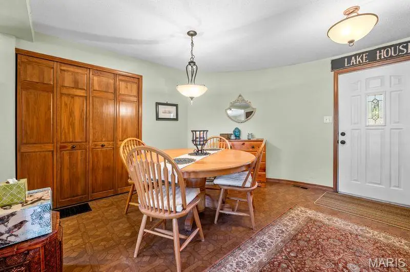 9775 Dogwood Drive, Bartelso, IL 62218 - Image #3