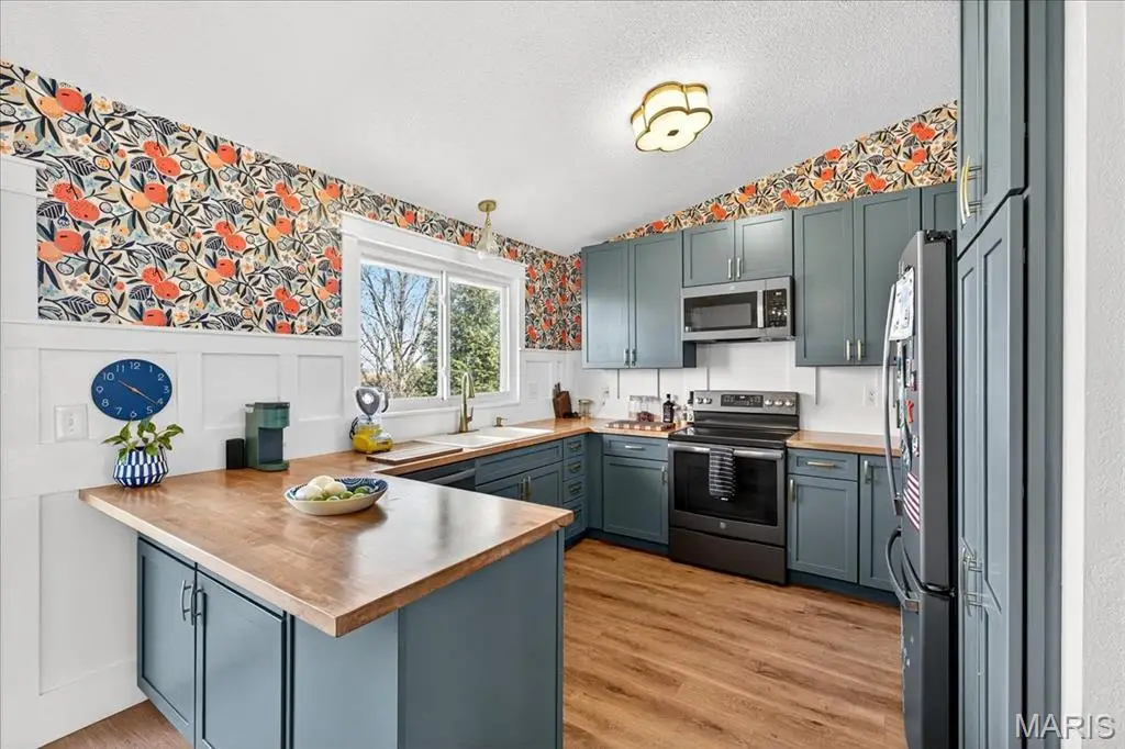 1064 Apricot Drive, Saint Charles, MO 63301 - #1