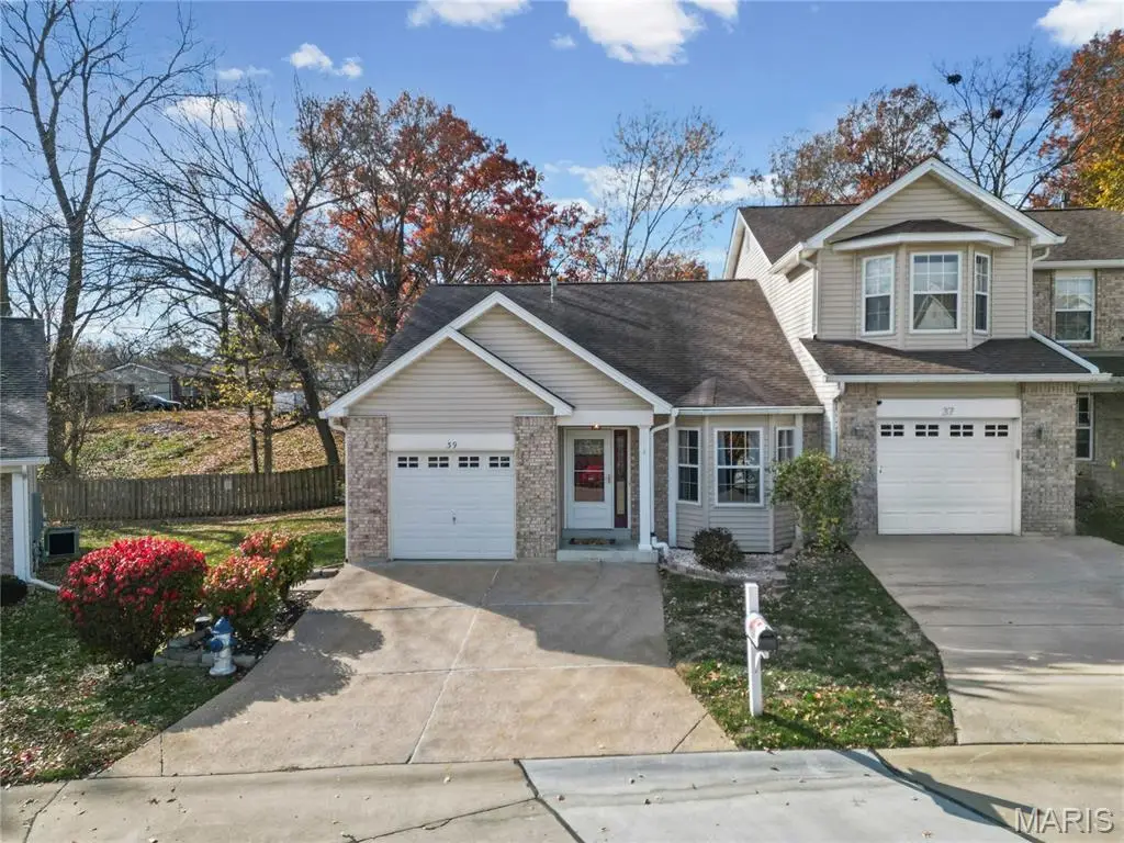 39 Parkway Villas Court #9A, Saint Peters, MO 63303 - Image #1