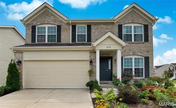 628 Vista Conn Drive, Unincorporated, MO 63125