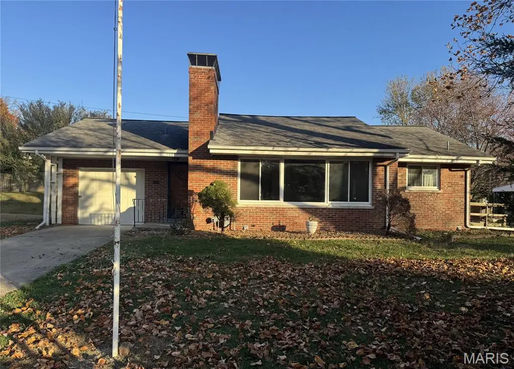 140 Willow Creek Road, Belleville, IL 62223 - Image #1