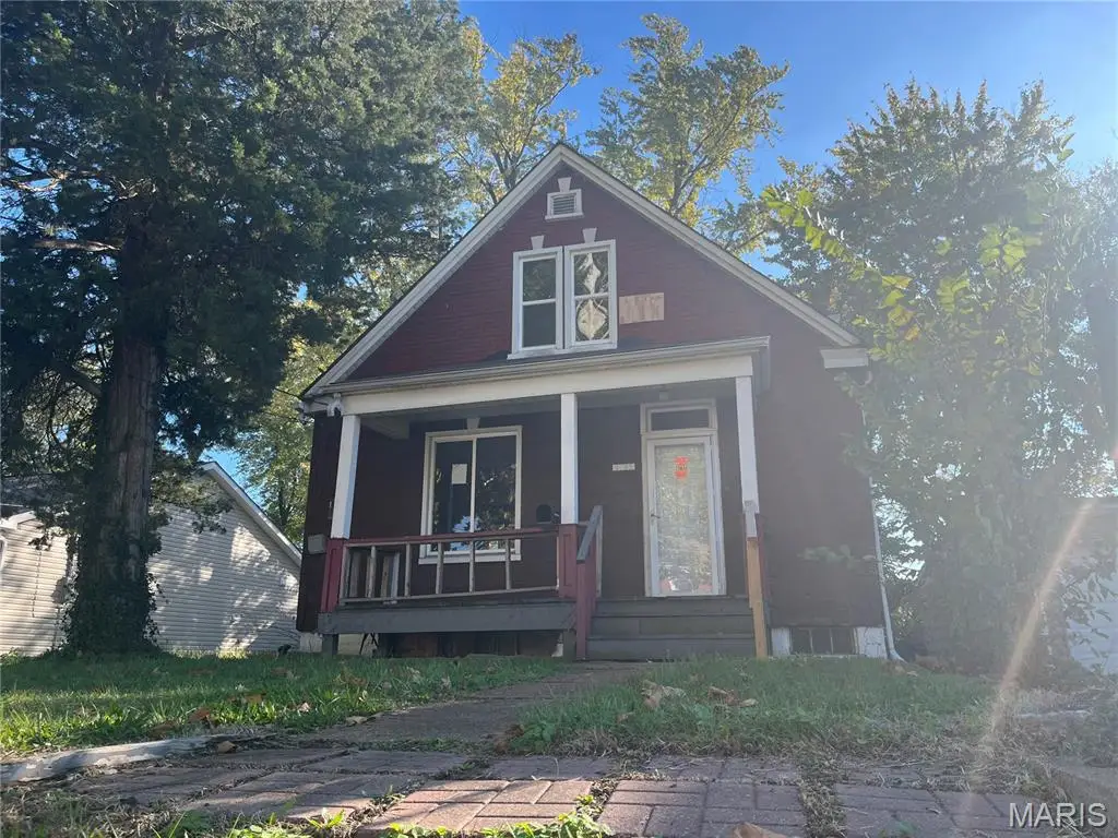 6732 Robbins Avenue, Saint Louis, MO 63133 - Image #1