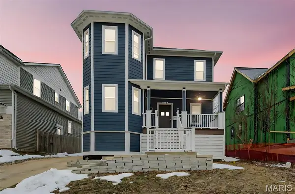 8711 Rosalie Avenue, Brentwood, MO 63144