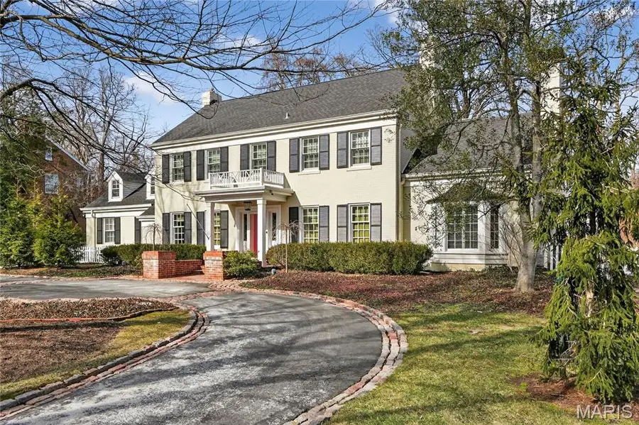 44 Picardy Lane, Ladue, MO 63124 - #2