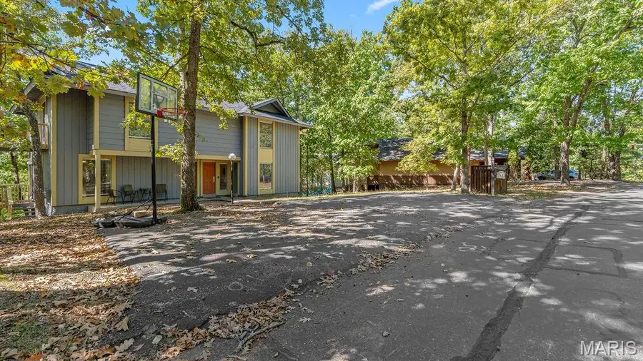 35 Walkers Cay Drive, Osage Beach, MO 65065 - Image #3