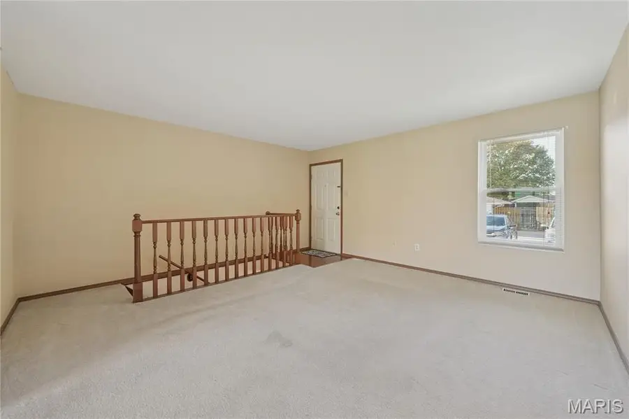 1003 Hidden Ridge Trail, Queeny, MO 63088 - Image #3