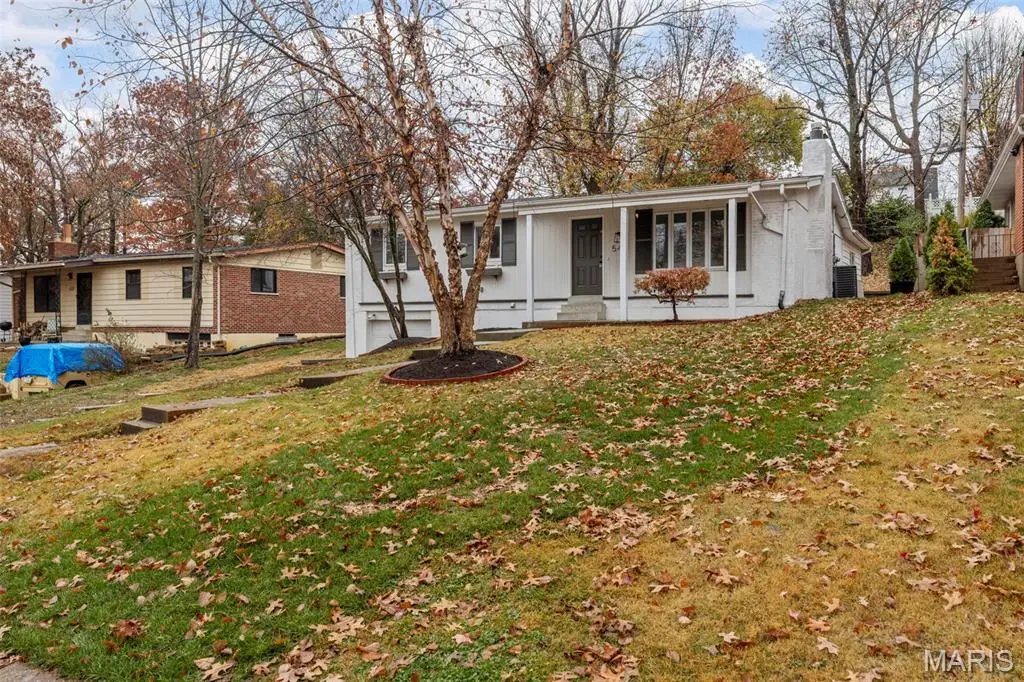 540 Hickory Hollow Lane, Kirkwood, MO 63122 - Image #1