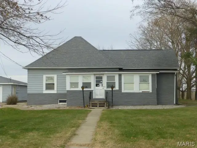 17095 N 17th Avenue, Witt, IL 62094 - Image #1