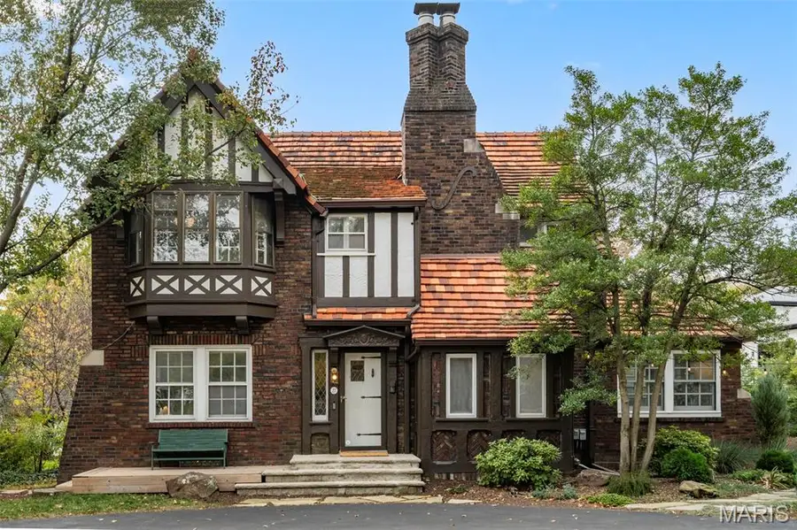 27 Ridgemoor Drive, Saint Louis, MO 63105 - Image #3