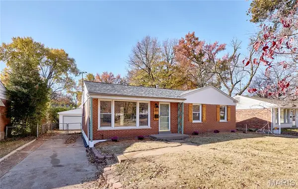 355 Saint Eugene Lane, Florissant, MO 63033