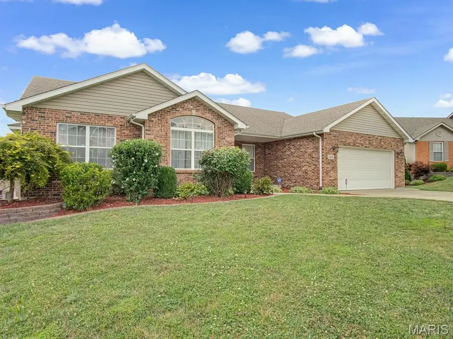 209 Heritage Street, Columbia, IL 62236 - Image #2