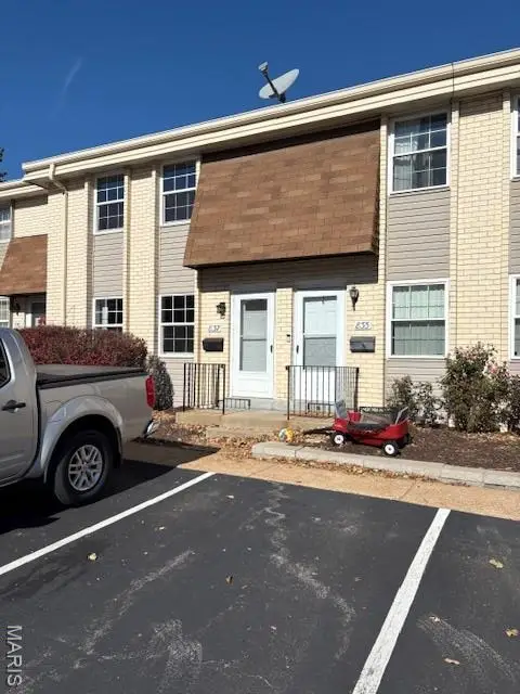 837 Wendevy Court, Ballwin, MO 63011 - Image #1