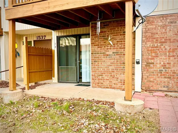 1537 Springlet Court #13, Florissant, MO 63033