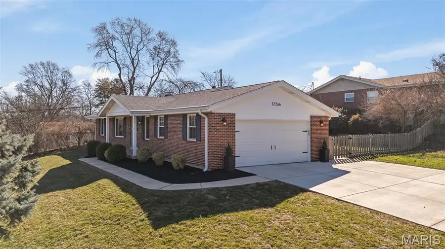 12266 Ravelle Drive, Saint Louis, MO 63146 - #2