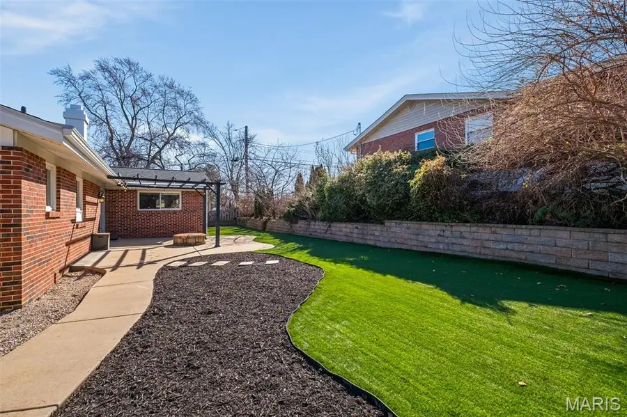 12266 Ravelle Drive, Saint Louis, MO 63146 - #3