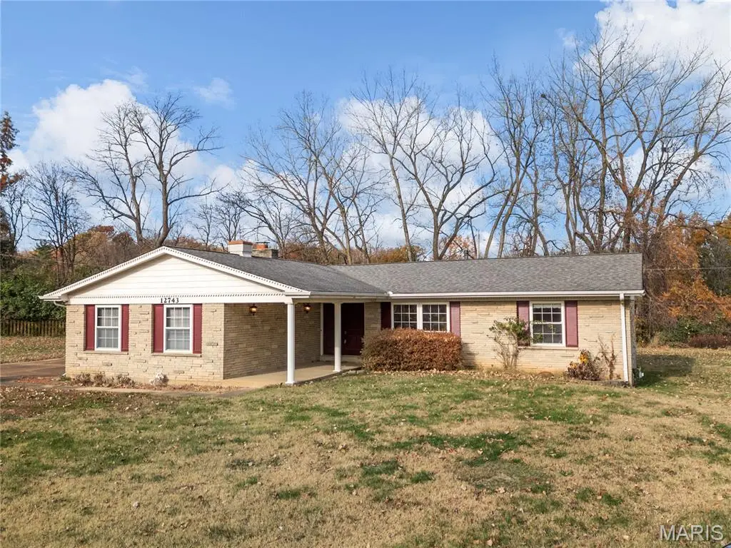 12743 Redfox Court, Maryland Heights, MO 63043 - Image #1