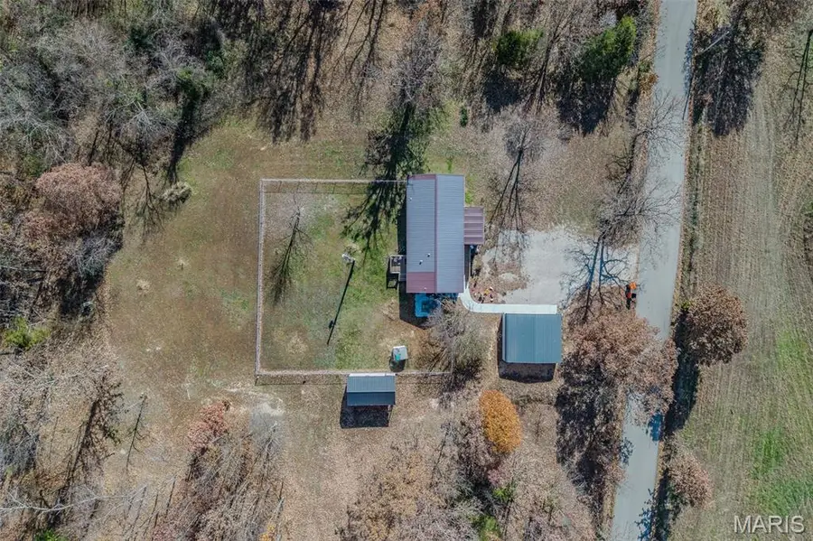 23522 Nevada Drive, Lebanon, MO 65536 - Image #2