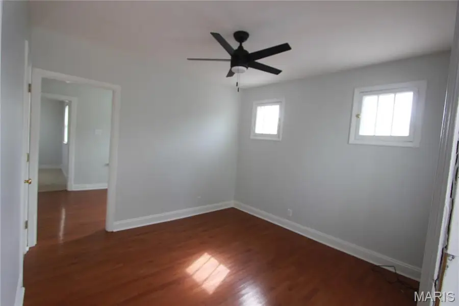 3362 Edmundson Road, Saint Louis, MO 63114 - Image #2