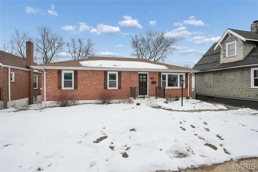 7048 Arcadia Avenue, University City, MO 63130 - #2