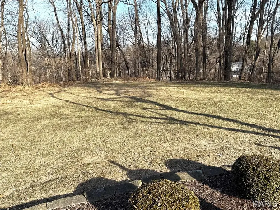 1634 Hobnail Court, Saint Louis, MO 63146 - Image #2