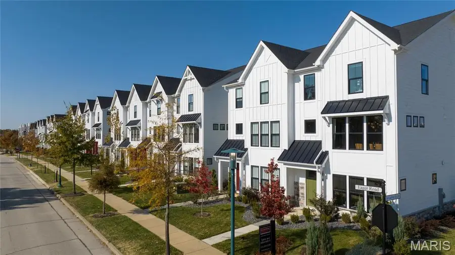 16553 Yellowwood Drive #63-302, Chesterfield, MO 63017 - Image #2