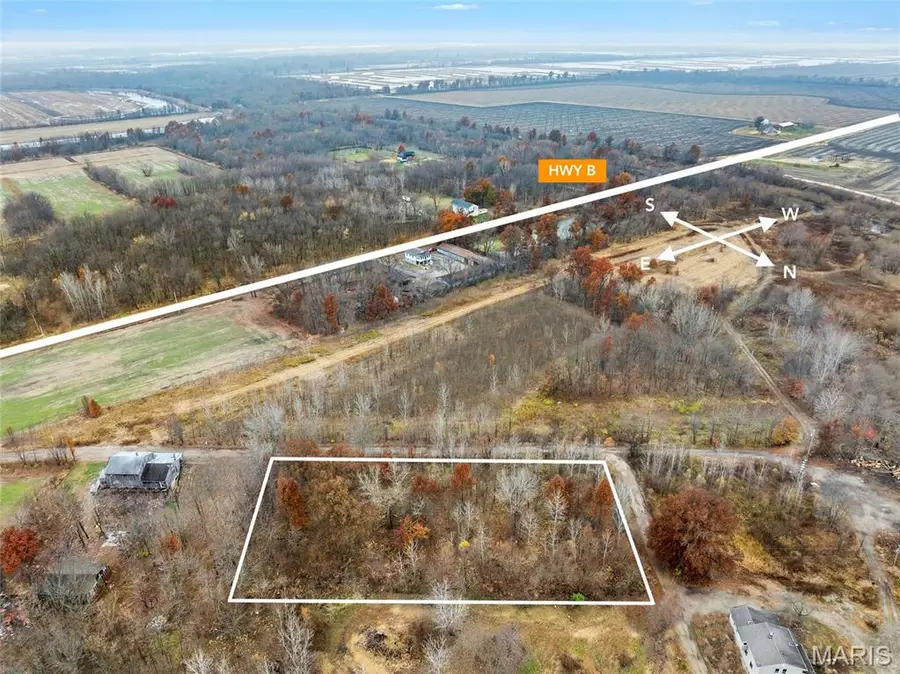 708 Rooney Road, Saint Charles, MO 63301 - Image #3