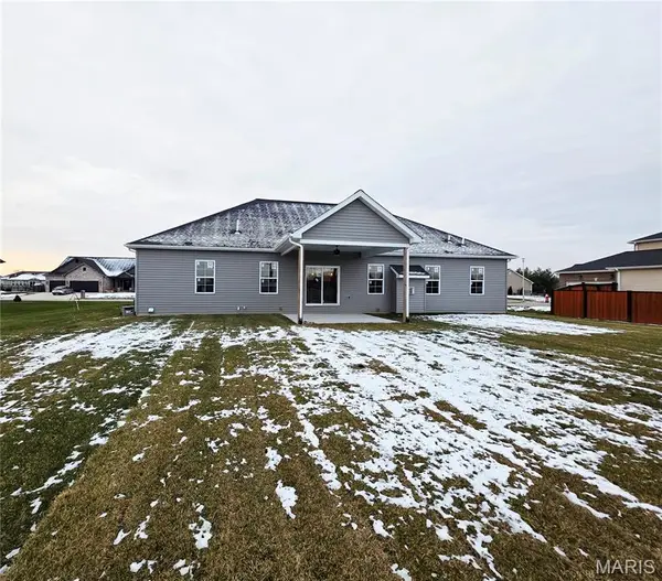 1192 Widgeon Drive, Mascoutah, IL 62258