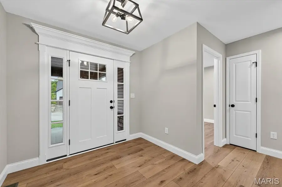 8086 Villa Valley, Caseyville, IL 62232 - Image #2