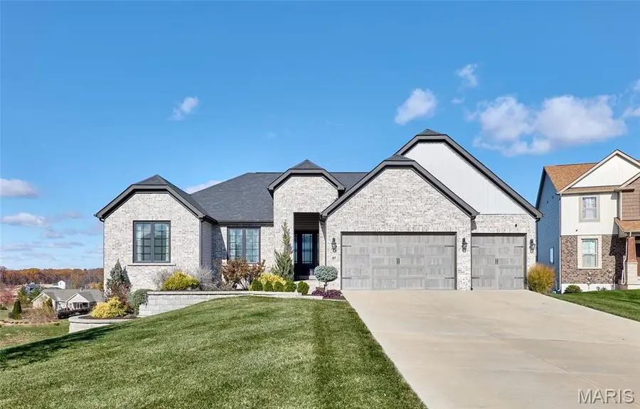 487 Cambridge Manor Drive, Wentzville, MO 63385 - Image #2