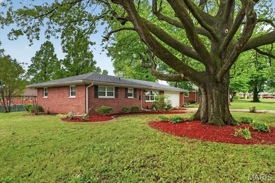 100 Blue Ridge Drive, Belleville, IL 62223 - #3