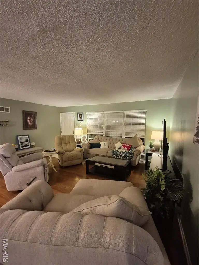 151 Hunters Ridge, Saint Charles, MO 63301 - Image #3