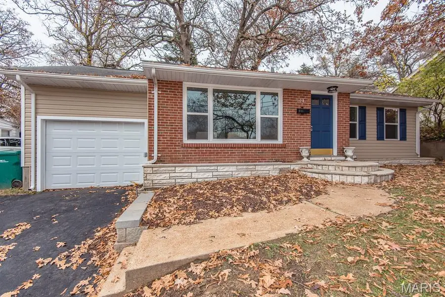 804 Edgar Road, Saint Louis, MO 63119 - Image #2