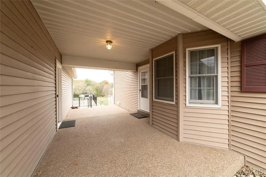 5 Saint Raymond Drive, Saint Peters, MO 63376 - Image #3